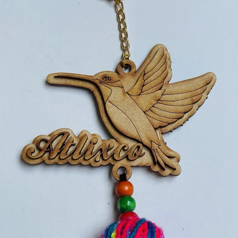 Hummingbird Wooden Hanging Decor Mini Bird Figure Atlixco Memorabilia Pompom